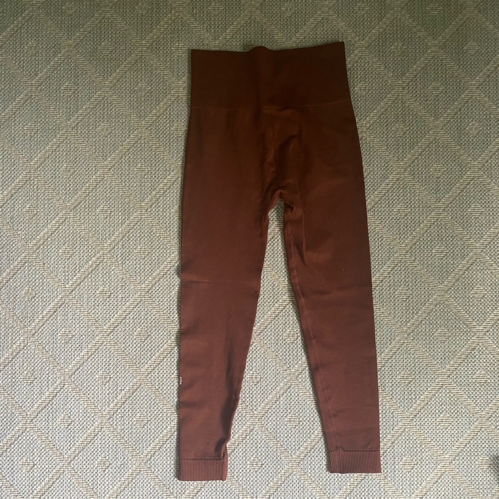 WeWoreWhat Seamless Legging